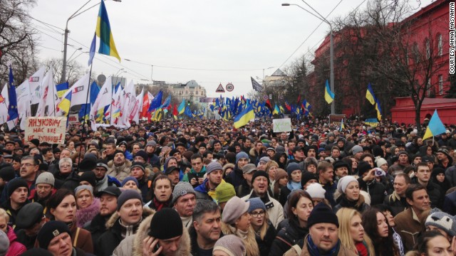 131201185112-01-ukraine-protest-1201-horizontal-gallery